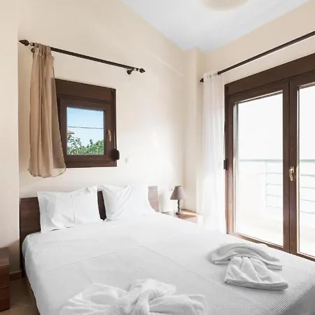 Captain's Maisonettes Villa