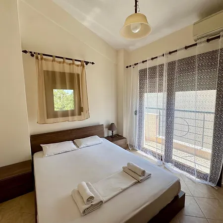 Captain's Maisonettes Vila *