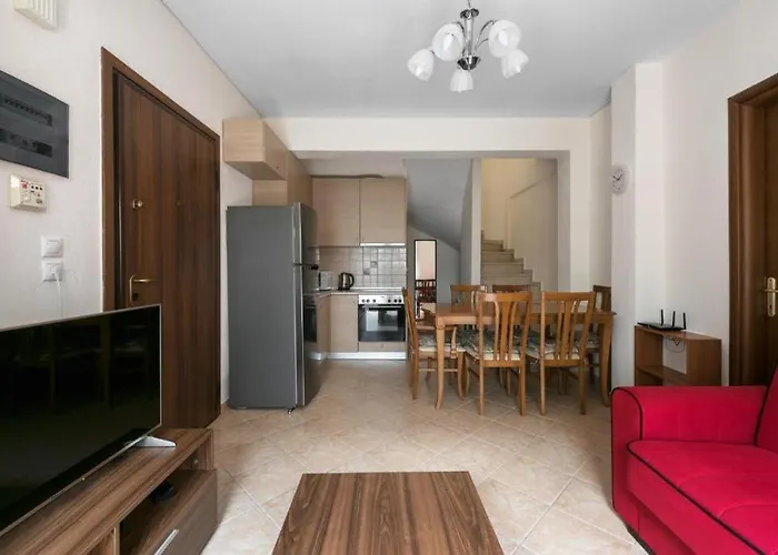 Captain's Maisonettes Nikiti (Sithonia)