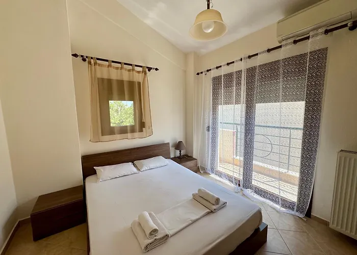 Captain's Maisonettes Villa *