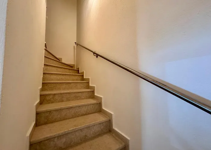 Captain's Maisonettes